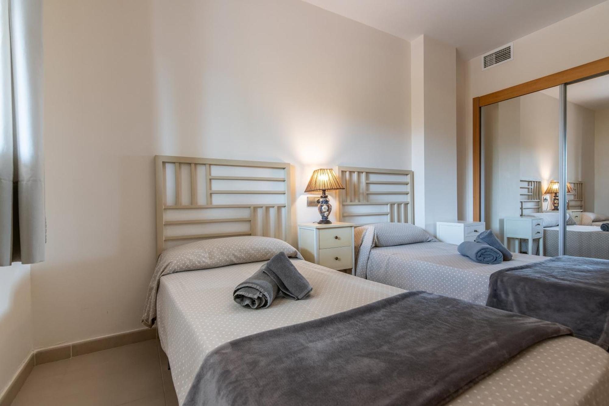 Playa Marina By H Apartament
