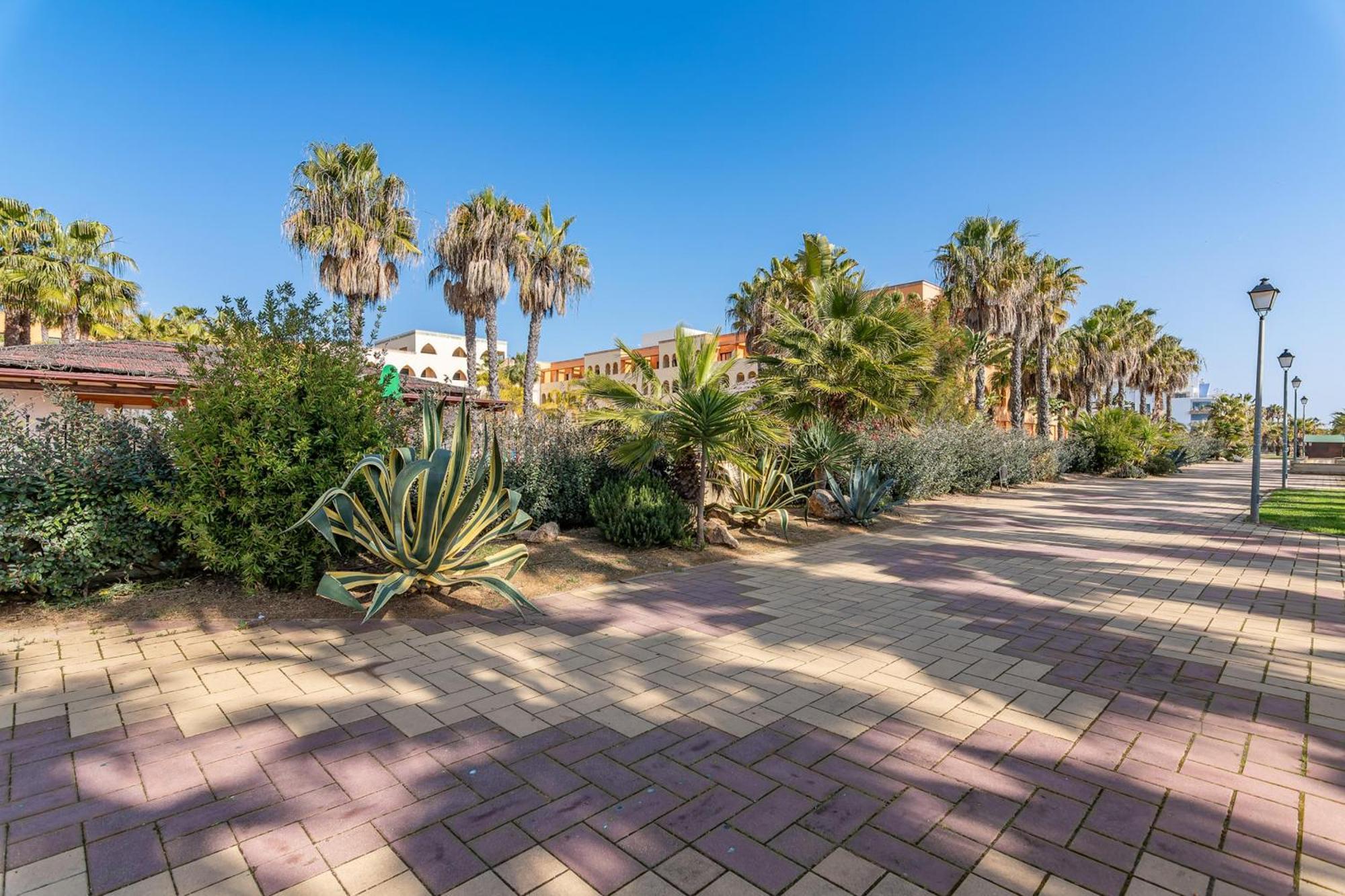 Playa Marina By H Apartment